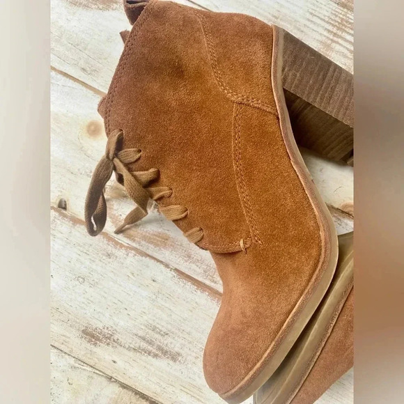 DOLCE VITA sueded lace-up cognac brown booties women’s sz 10 EUC heeled boots - Picture 6 of 14